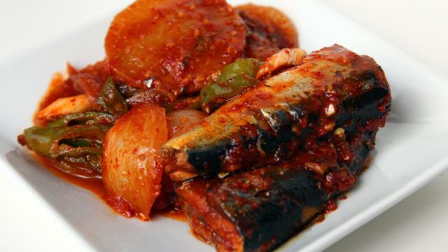 [Bintang] Hati-hati! Ikan Makarel Kaleng Ada Cacingnya