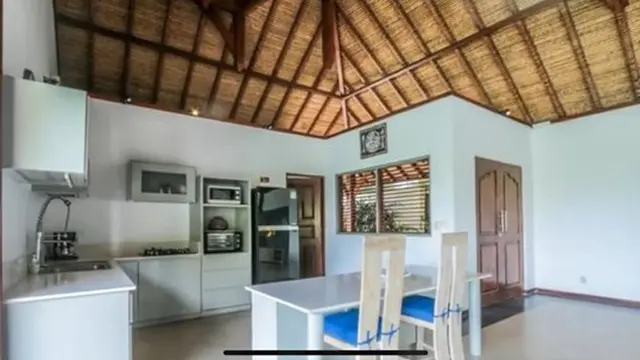 Villa milik Luna Maya