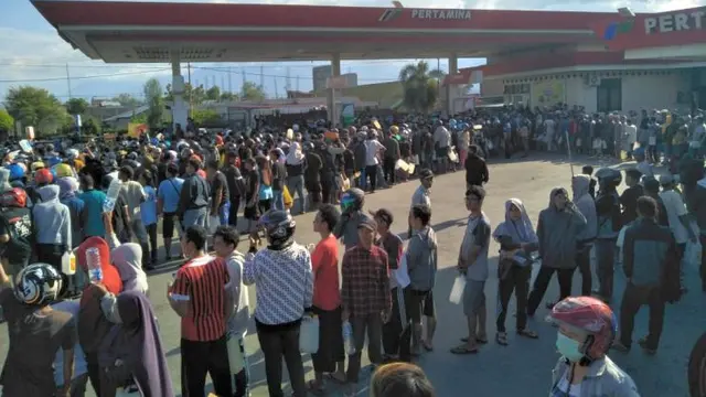 Suasana SPBU Pertamina di Kota Palu, Sulawesi Tengah. (Septian Deny/Liputan6.com)
