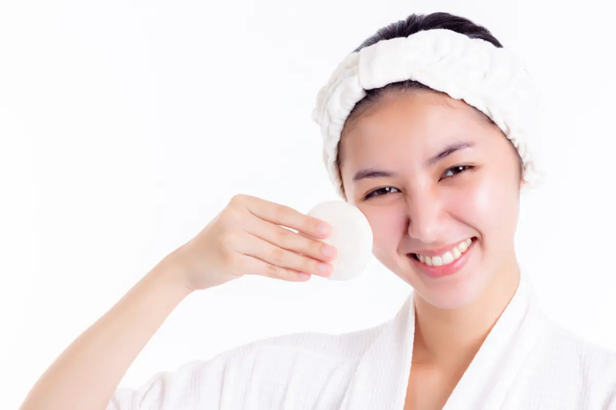 Rangkaian skincare dengan kandungan natural yang disesuaikan dengan permasalahan wajah/dok. Shutterstock