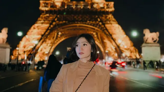 Gaya Febby Rastanty saat Liburan di Luar Negeri. (instagram/febbyrastanty)