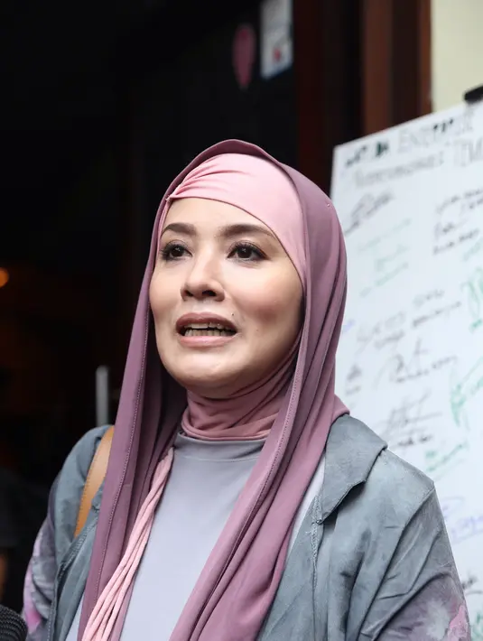 Perempuan 41 tahun kelahiran Jakarta ini, WO-nya lebih banyak menonjolkan nilai-nilai Islam. (Andy Masela/Bintang.com)