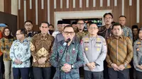 Menteri Perlindungan Pekerja Migran Indonesia (P2MI), Abdul Kadir Karding saat ke Mapolda Lampung. Foto : (Liputan6.com/Ardi).