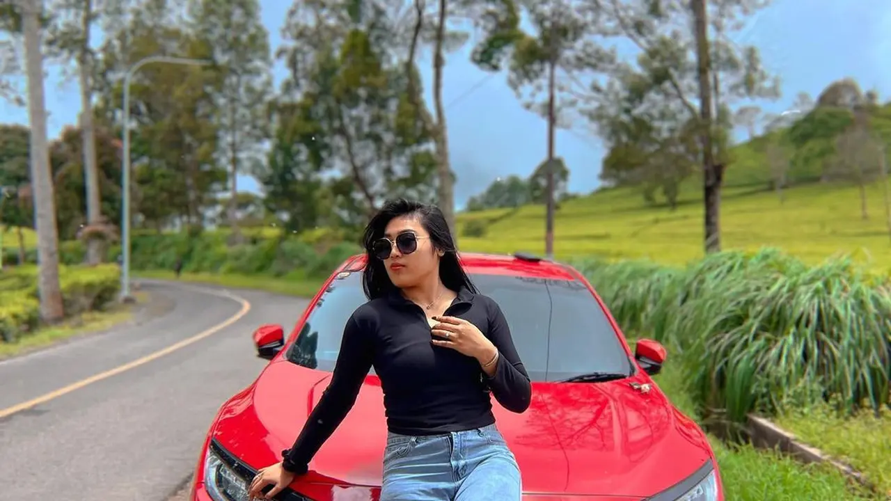 6 Potret Gigi Ruwanita Mantan Istri Doni Salmanan, Dijuluki Lady Biker