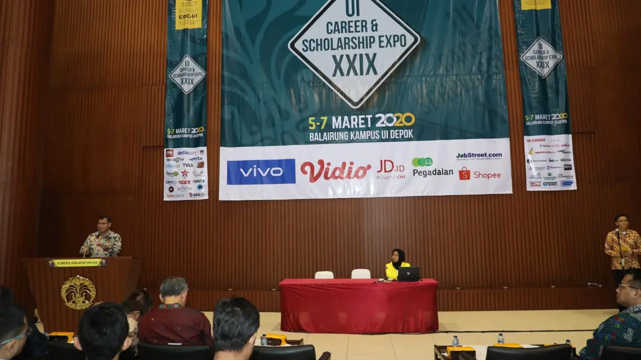 Kemnaker Dorong Perguruan Tinggi Punya Program Pengembangan Karir Alumni