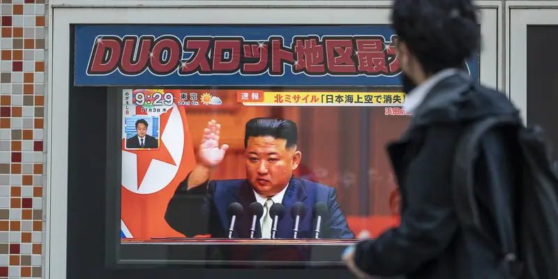 Korea Utara Kembali Tembak Rudal ke Arah Jepang