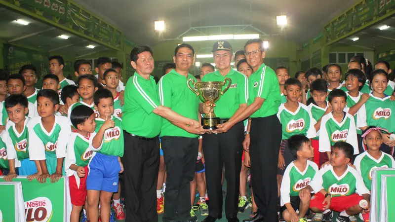 13 SD dan 24 SMP Berebut Piala Milo di Padang