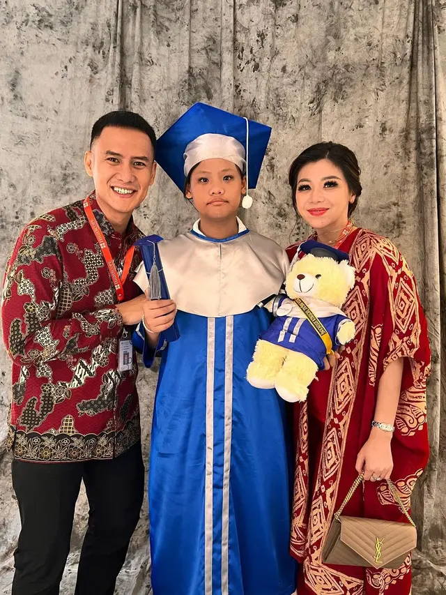 5 Artis Hadiri Wisuda Anak di Sekolah HighScope, Angel Karamoy hingga Kris Dayanti