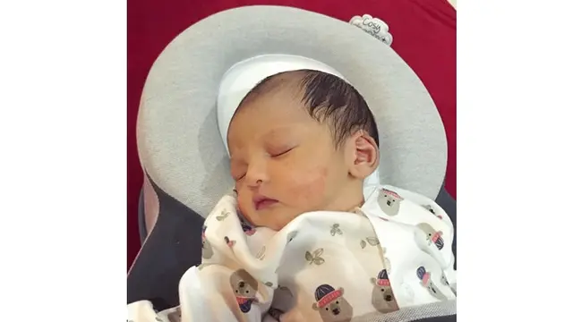 Melahirkan Anak Kedua, Ini 6 Potret Perjalanan Kehamilan Istri Fedi Nuril