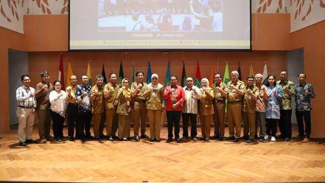 Jadi Keynote Speaker, Sekda Sri Wahyuni Bahas Isu Strategis Seputar Transformasi Sosial, Ekonomi dan Tata Kelola