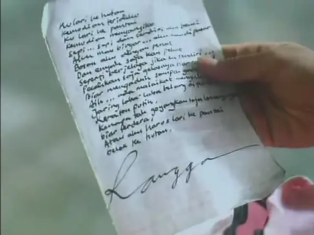 Masih Ingat Puisi Rangga Dan Cinta Di Film Ada Apa Dengan Cinta Entertainment Fimela Com