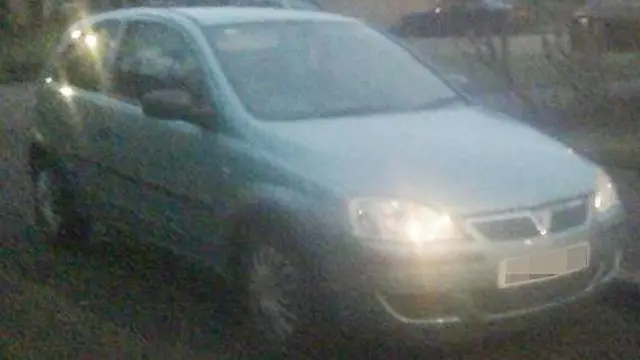 Mobil bekas tampang tidak jelas