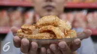 7 Tips Agar Kerupuk Kulit Tetap Garing Meski Sudah Lama Disimpan, Renyahnya Awet