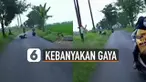 Ada-ada saja tingkah pria satu ini ketika mengendarai motor dengan cara berdiri di atas joknya. Akhirnya jatuh dan nyungsep.