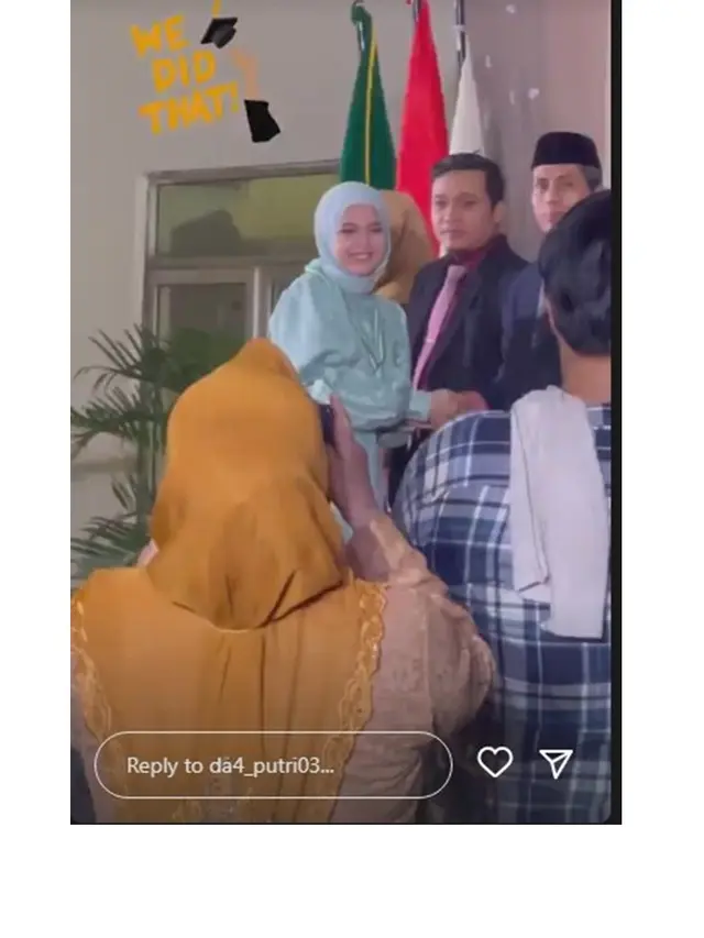6 Momen Kelulusan Putri DA 4 dari SMA, Penuh Bahagia