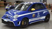 Diasapi Marquez, Rossi - Lorenzo Malah Dapat Sporstcar Mungil