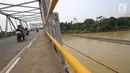 Suasana di jembatan Bangkir Indramayu, Jawa Barat, Jumat (30 /6). H+5 Indramayu Kota ke Arah Jakarta melalui Jalur Utara diprediksi mulai di padati arus balik pada Malam dan esok hari H+6. (Liputan6.com/Helmi Afandi)
