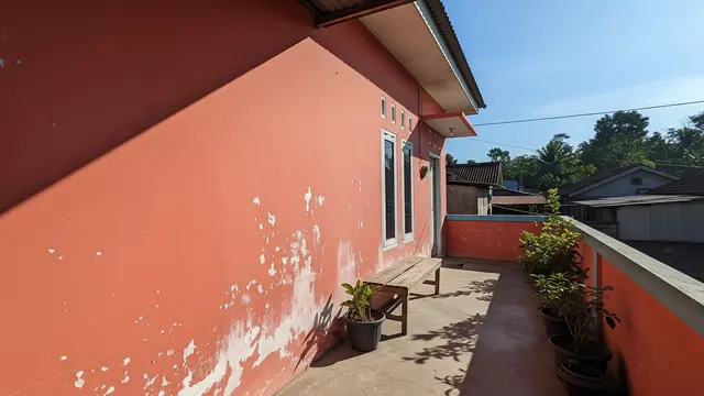 Cat Matte yang Rentan Terhadap Sinar UV