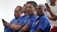 Mantan Pemain Primavera Baretti, Alexander Pulalo, Indriyanto Nugroho, Supriono dan Imran Nahumarury hadir pada acara press conference Italian Legenda vs Primavera Baretti di VIP Barat Stadion Gelora Bung Karno, Senayan, Jakarta, Senin (28/3/2016). (Bola.