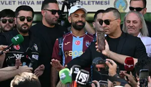 Mohamed Salah Memilih Trabzonspor, Faktor Olahraga Kalahkan Tawaran Uang Arab Saudi