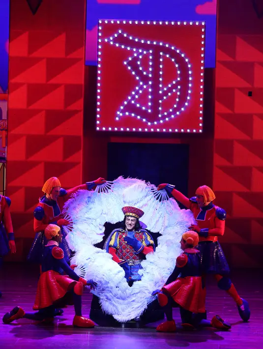 Dalam pementasan Shrek The Musical, penampilan dua bocah asal Indonesia berhasil lolos audisi dan menarik perhatian masyarakat. (Andy Masela/Bintang.com)