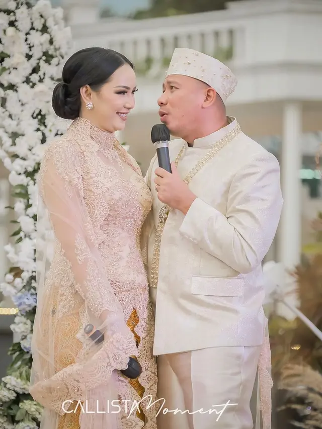 Ungkap Menikah Siri, Ini 5 Fakta Pernikahan Vicky Prasetyo dan Kalina Ocktaranny