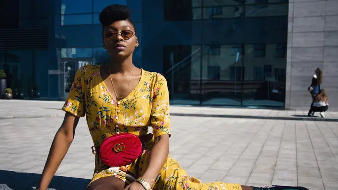 Timbul Tenggelam Waist Bag di Dunia Fashion