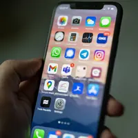 Ilustrasi Whatsapp/https://unsplash.com/Dimitri Karastelev