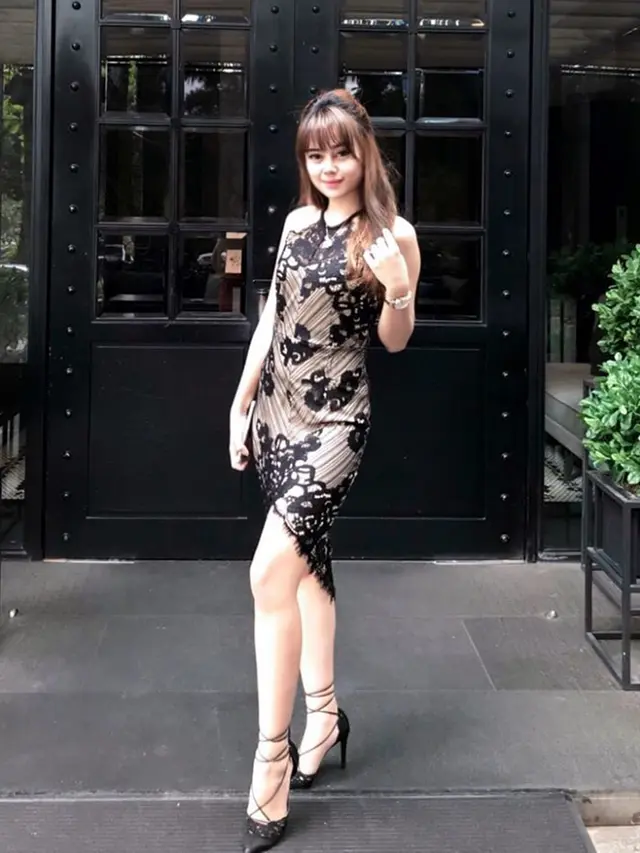 6 Pesona Rika, Selebgram yang Jadi Istri Ryan Mantan Zaskia Gotik