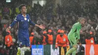 Waduh! Enzo Maresca Indikasikan Estevao Bisa Gusur Posisi Cole Palmer di Chelsea?