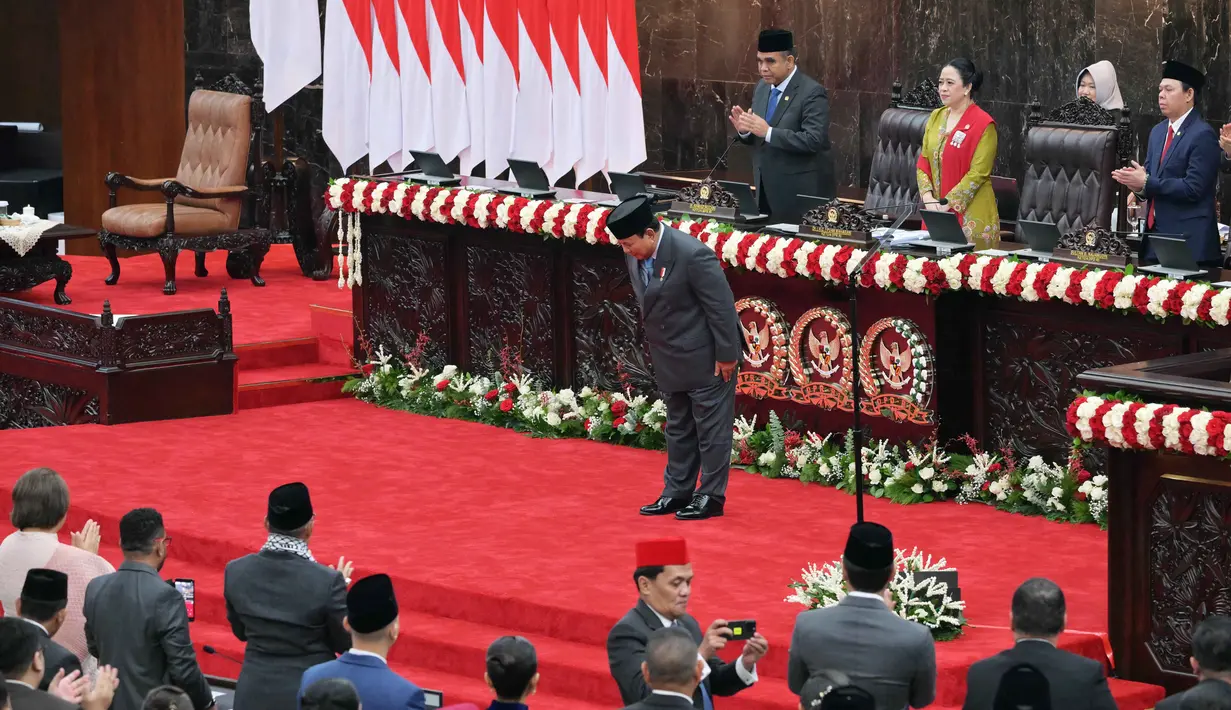 Pada pidato kenegaraan tersebut, Presiden Prabowo menyampaikan langsung visi, arah kebijakan, serta capaian awal pemerintahannya di hadapan para wakil rakyat dan seluruh bangsa. (BAY ISMOYO/POOL/AFP)