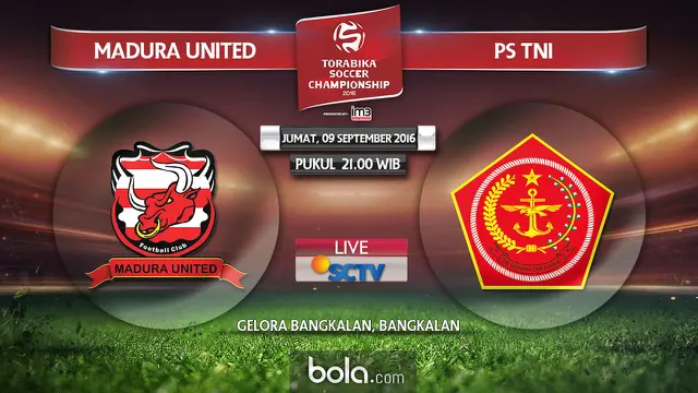 Madura United Vs PS TNI (Bola.com/Adreanus Titus)