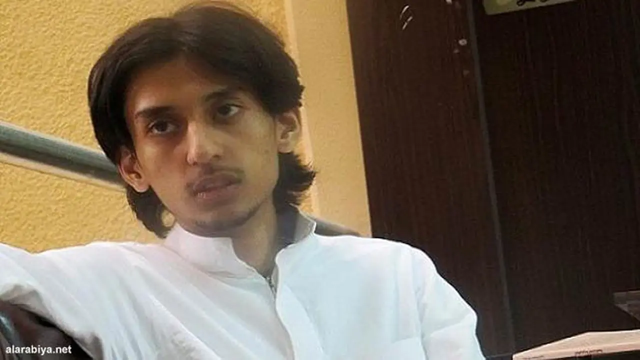 blogger-hamza-kashgari-131029b.jpg