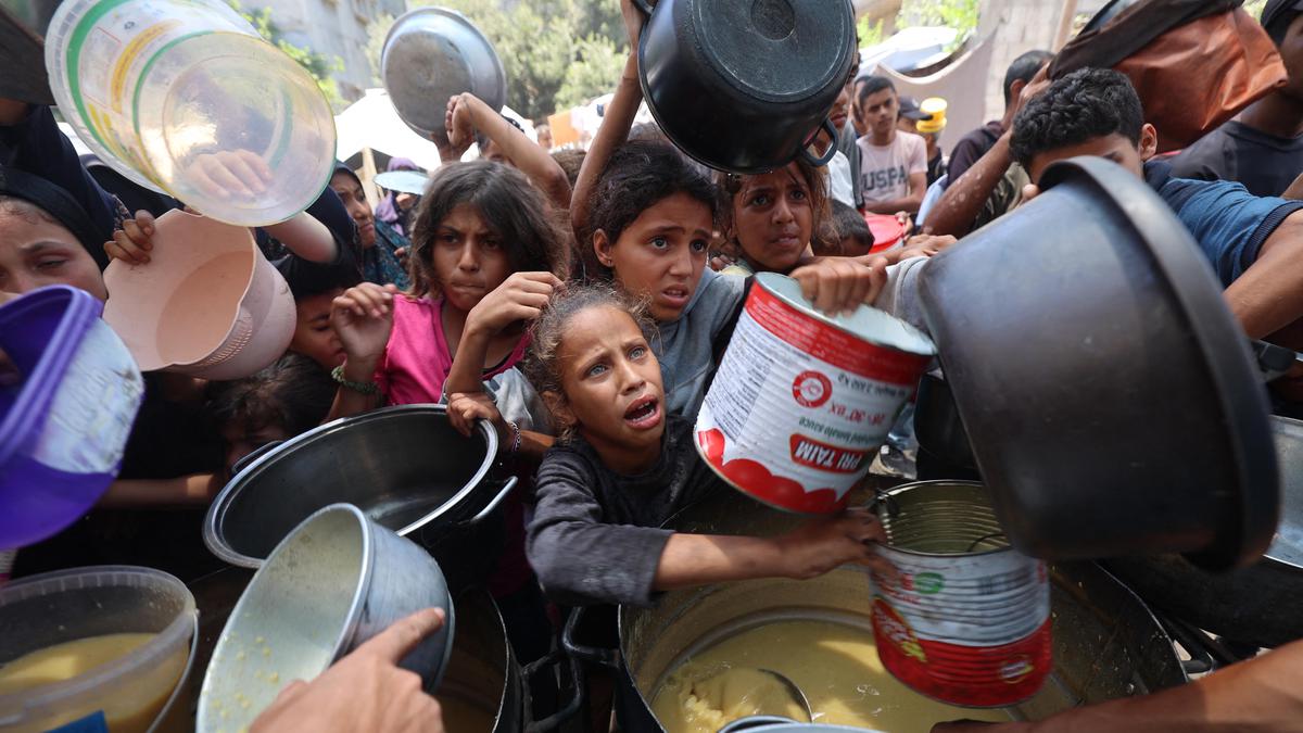 20 Bulan Serangan Israel, Gaza Jadi Tempat Paling Kelaparan di Dunia