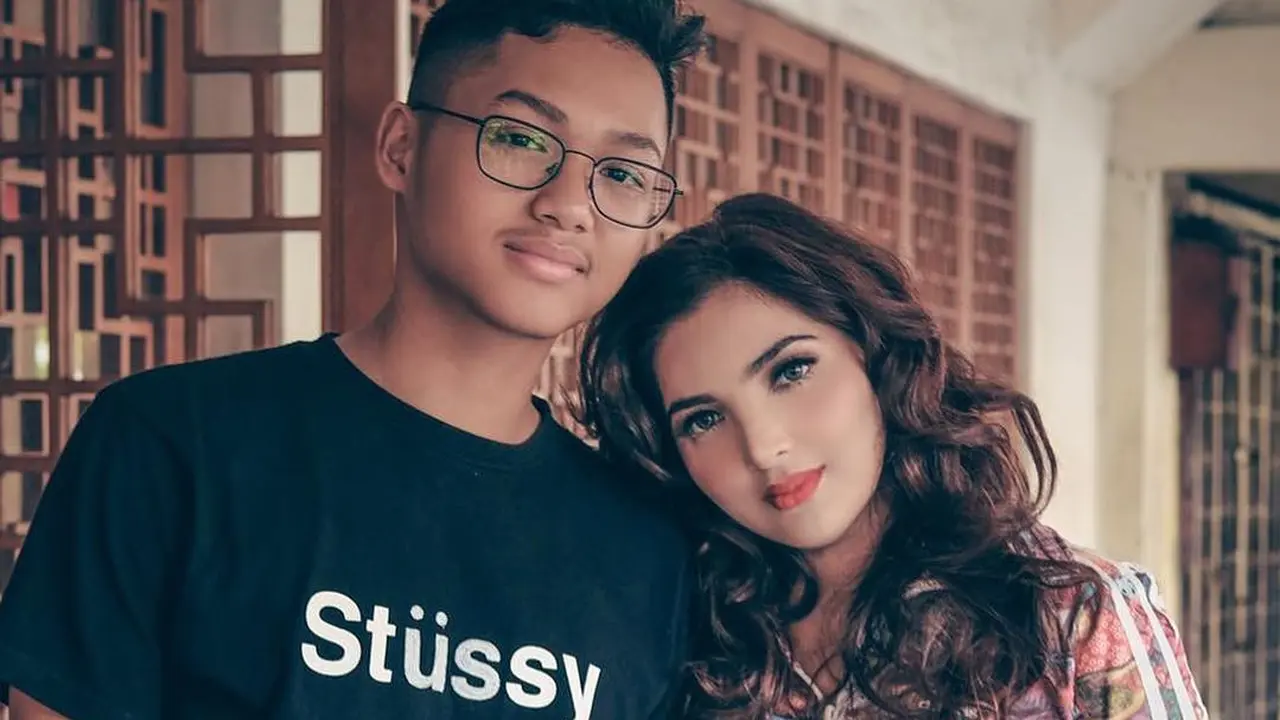 [Bintang] Ashanty dan Anak-anaknya