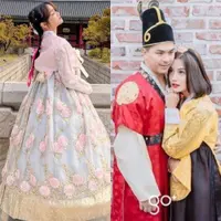 Lihat di sini beberapa potret artis pakai hanbok, bak datang dari zaman Joseon.
