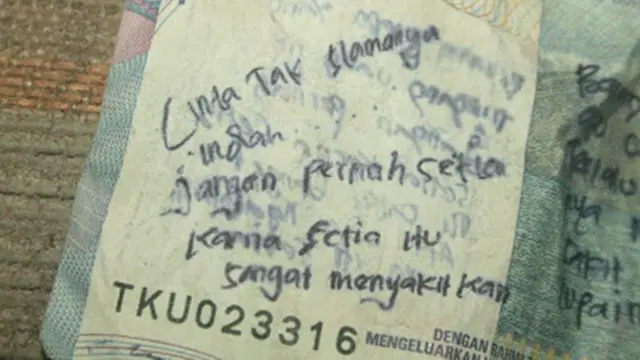 Coretan Pesan Romantis di Uang Kertas, Bikin Senyum-senyum Sendiri. (Sumber: Instagram/receh.id)