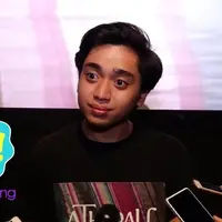 Ikut bermain dalam film Athirah, Christoffer Nelwan pergi syuting di Makassar dan menikmati wisata serta kulinernya.