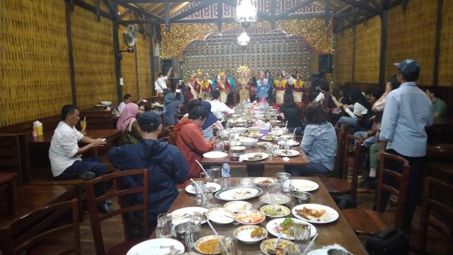 Restoran Family Benteng Indah Bukittinggi