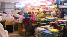 Pergi jauh ke Arab Saudi membuat jemaah calon haji rindu akan masakan Tanah Air. Jangan khawatir, karena toko Indonesia menjamur di Arab.