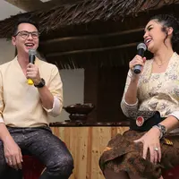 Ussy Sulistiawaty dan Andhika Pratama. (Deki Prayoga)