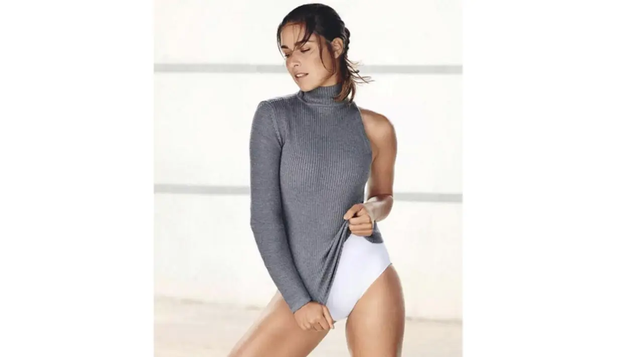 Ana Ivanovic adalah petenis asal Serbia, Ana menjadi petenis No.1 Dunia WTA pada tahun 2008 dan menjadi pasangan serasi bagi pemain Manchester United Bastian Schweinsteiger. (Photo/Instagram)