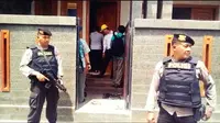 KPK menggeledah dua tempat terkait kasus suap Wali Kota Tegal, Siti Masitha Soeparno. (Liputan6.com/Fajar Eko Nugroho)