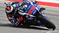 Aleix Espargaro dari Suzuki mengatakan bahwa winglet Yamaha di MotoGP bisa membahayakan pengemudi lainnya karena ukurannya yang besar. 