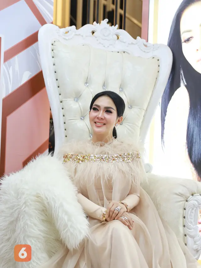 [Bintang] Syahrini