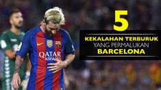 Video lima kekalahan terburuk yang mempermalukan tim besar Barcelona, salah satunya tim promosi Deportivo Alaves dengan skor 1-2 di La Liga.