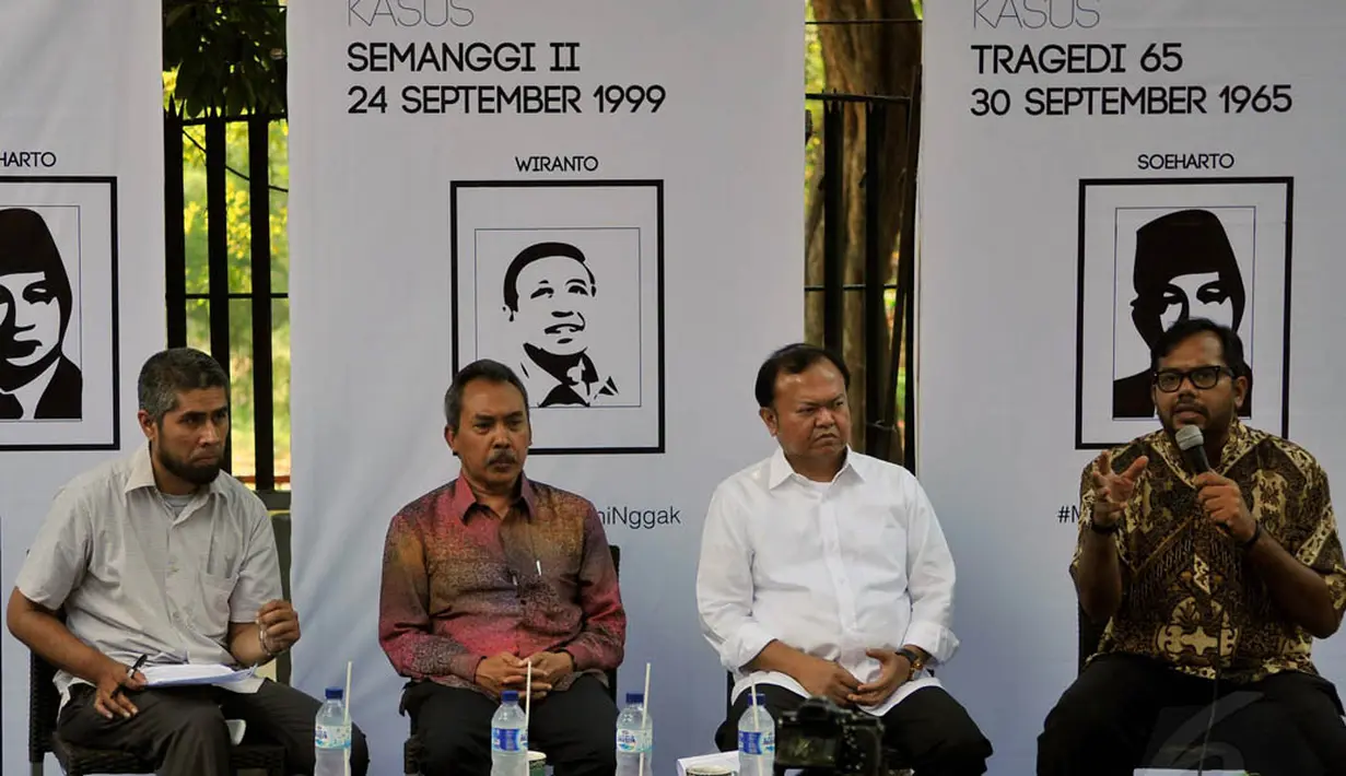 Kontras mengadakan diskusi di kantor Kontras, Jakarta, (11/9/14).(Liputan6.com/Johan Tallo)