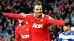 Keceriaan striker MU Dimitar Berbatov yang mencetak hat-trick ke gawang Birmingham City pada partai Liga Premier yang dimenangkan 5-0 di Old Trafford, 22 Januari 2011. AFP PHOTO/PAUL ELLIS