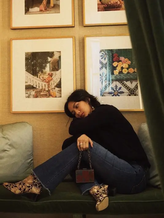 (Instagram/tarabasro)