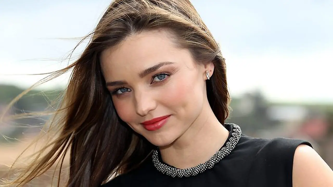 Tips Cantik Kilat Ala Miranda Kerr, Penasaran?